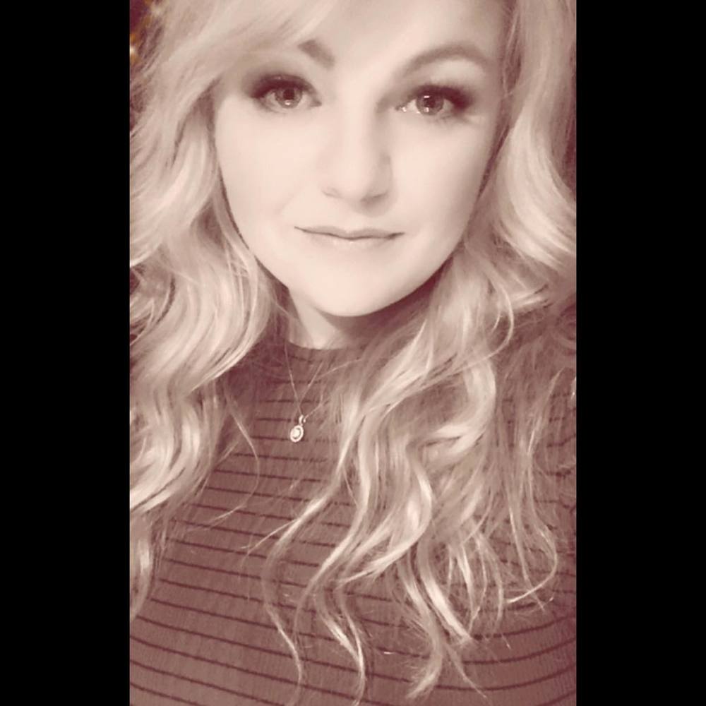 Meet your Posher, Leah